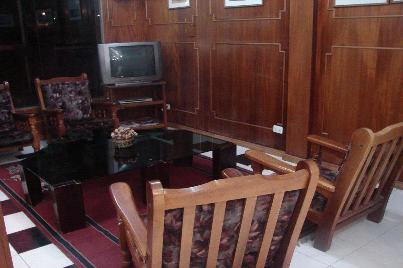 Cheltum Hotel Trelew Ngoại thất bức ảnh