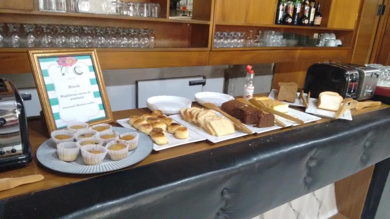 Cheltum Hotel Trelew Ngoại thất bức ảnh